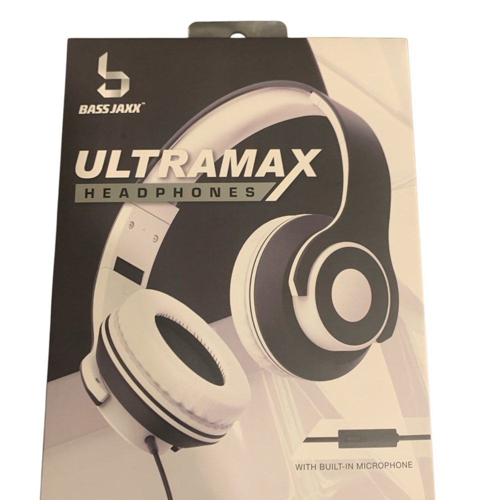 Bass Jaxx Ultramax Headphones - Black and White